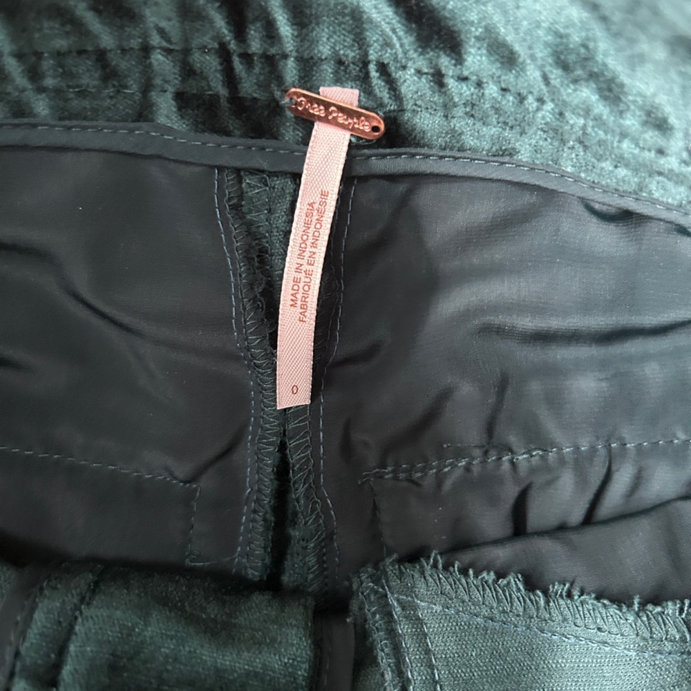 Free People Walk With You Velvet Flare Pants Emerald Green 70s Boho, Size 0 - Picture 11 of 13